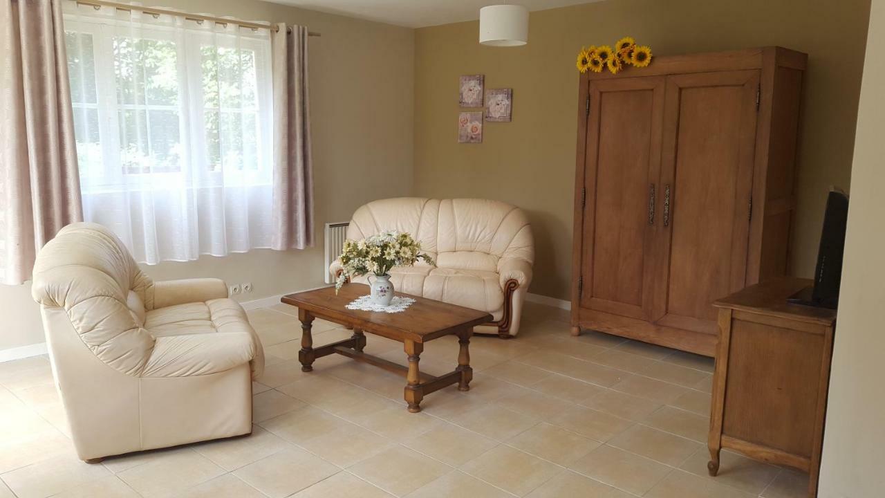 Vacation Home On Rue Du Marais 5 Petiville  Екстер'єр фото